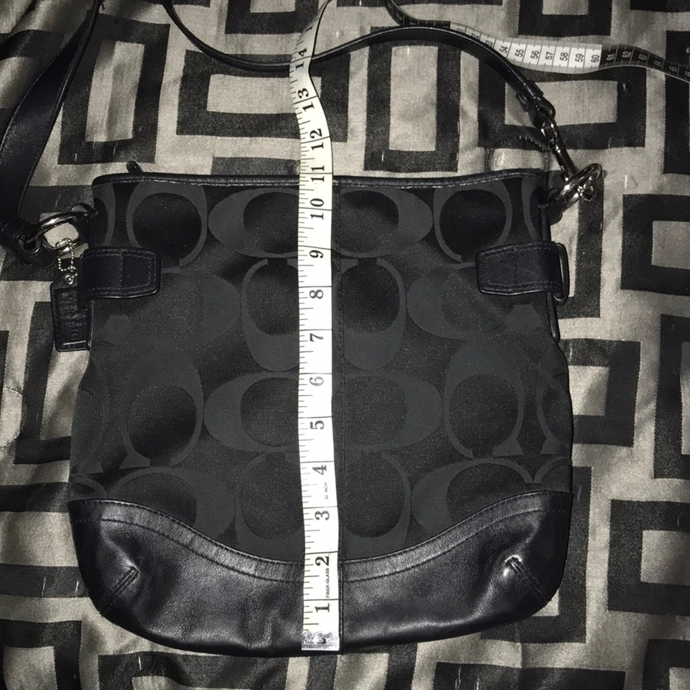 Authentic Coach crossbody purse - Picture 8 of 8